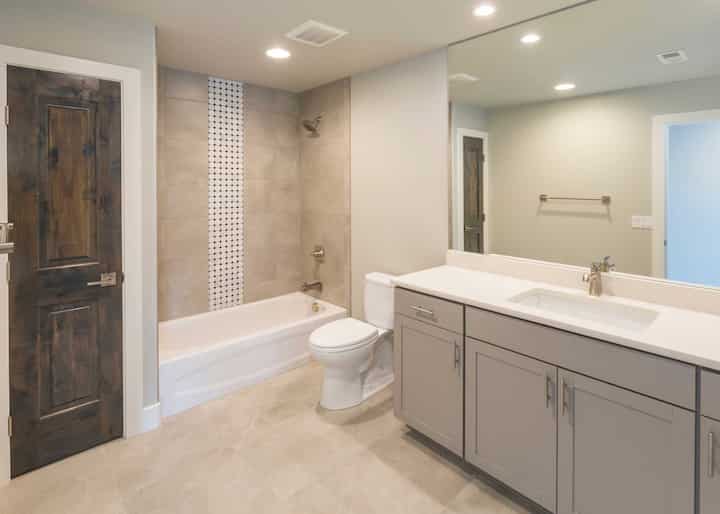 bathroom remodel memphis tn